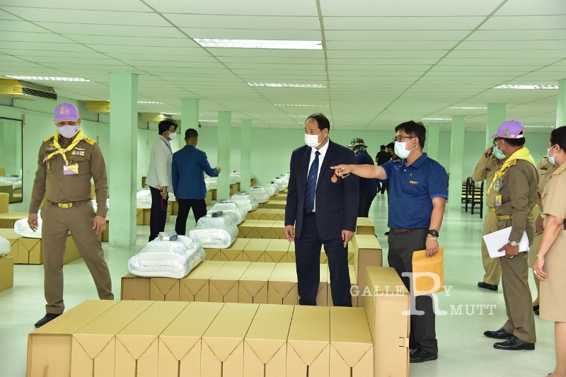 20210426-Governor inspects field hospitals-073.JPG